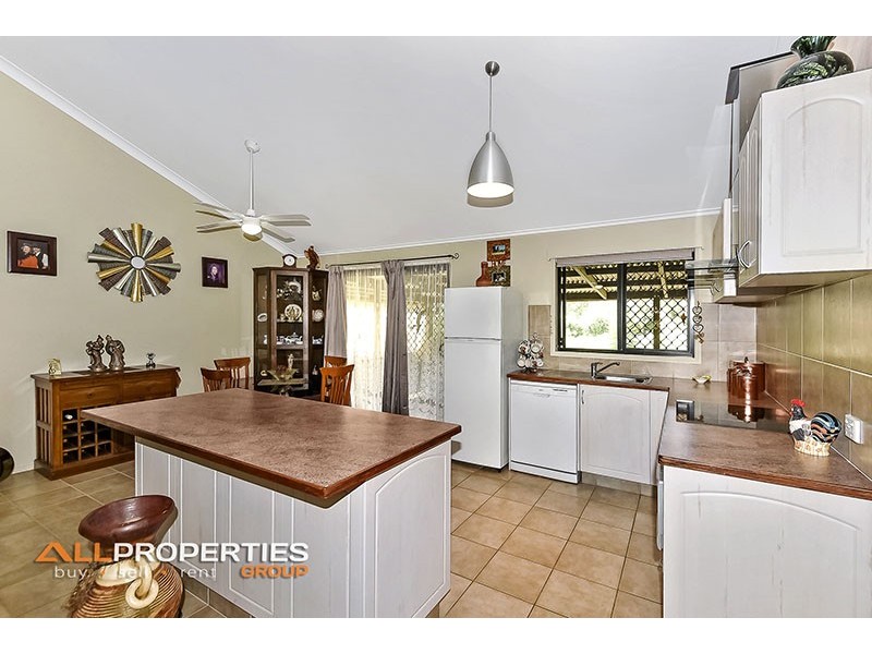 243-247 Bamboo Drive, Woodhill QLD 4285