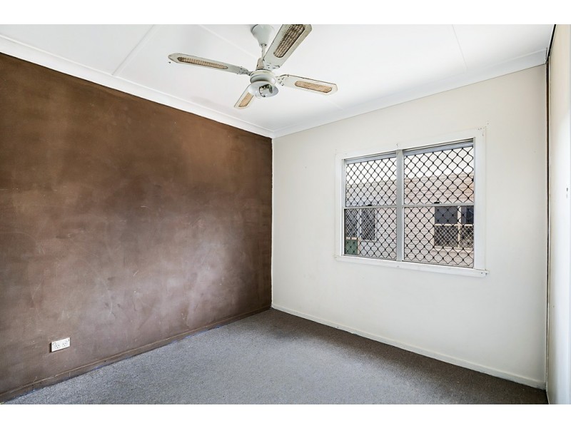 7 Wieck St, Newtown QLD 4350