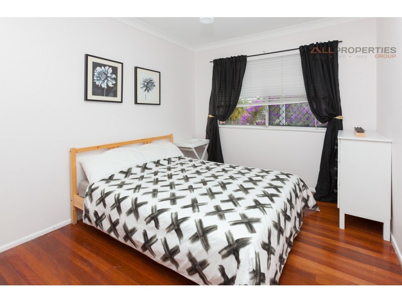 9 Lowanna St, Slacks Creek QLD 4127