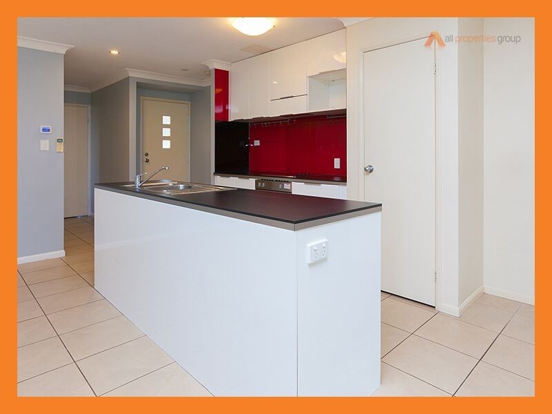 12 Winifred Street, Kuraby QLD 4112