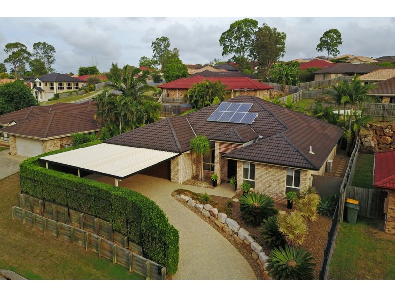 30 Holliday Drive, Edens Landing QLD 4207