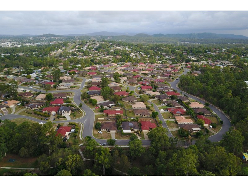 30 Holliday Drive, Edens Landing QLD 4207