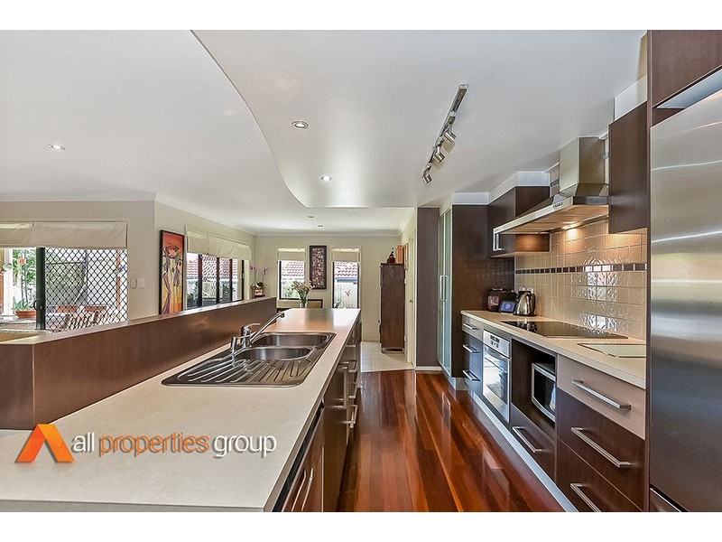 7 Elabana Place, Forest Lake QLD 4078