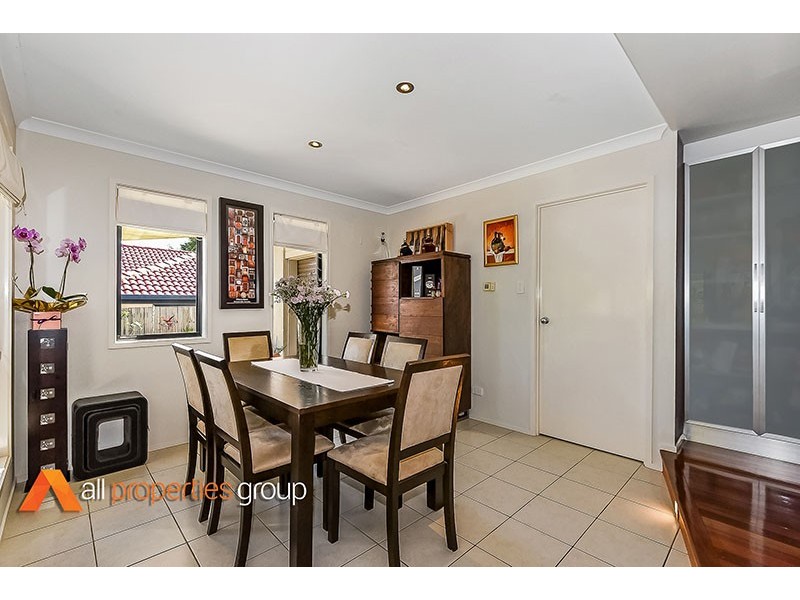 7 Elabana Place, Forest Lake QLD 4078