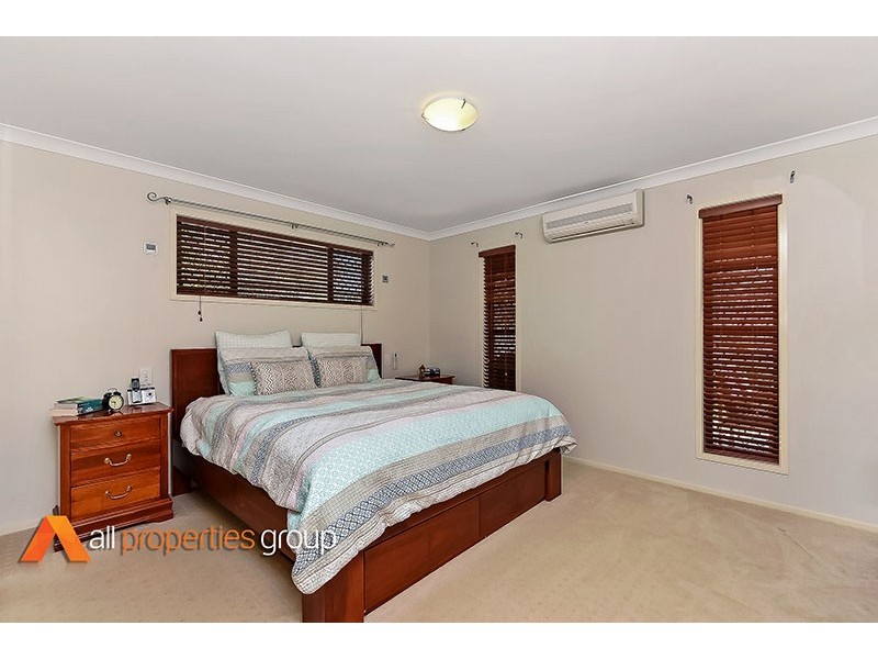 7 Elabana Place, Forest Lake QLD 4078