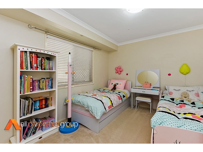 7 Elabana Place, Forest Lake QLD 4078