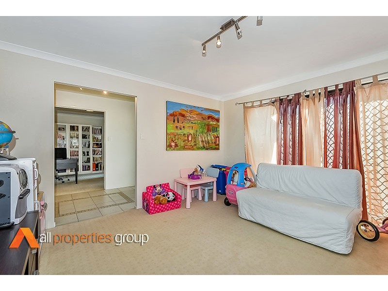 7 Elabana Place, Forest Lake QLD 4078