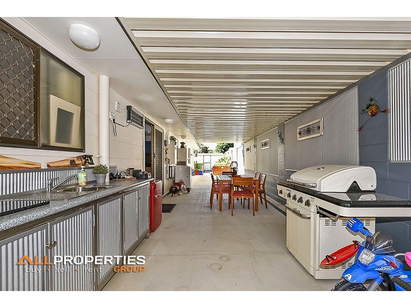 12 CLONMEL STREET, Regents Park QLD 4118