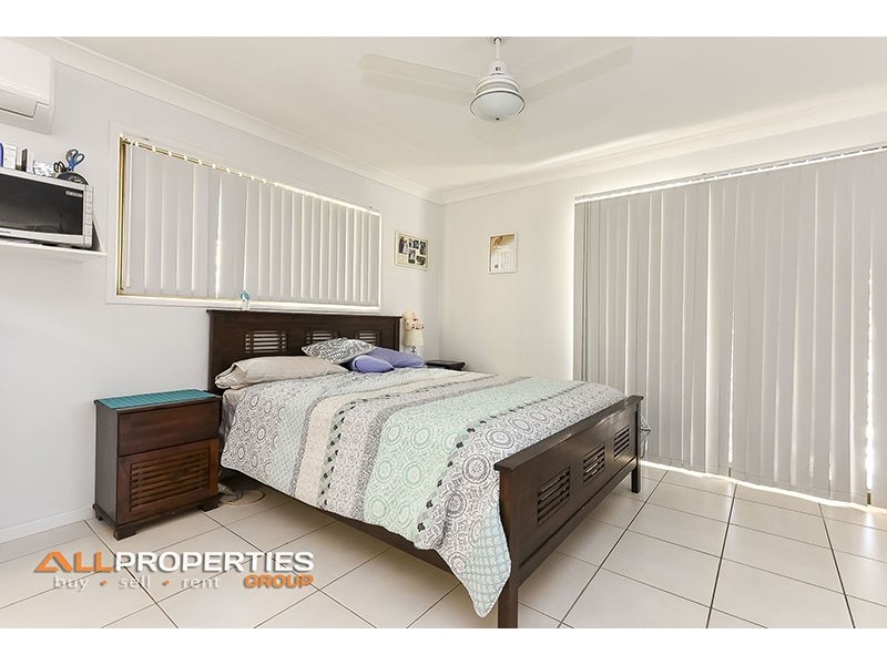 12 CLONMEL STREET, Regents Park QLD 4118
