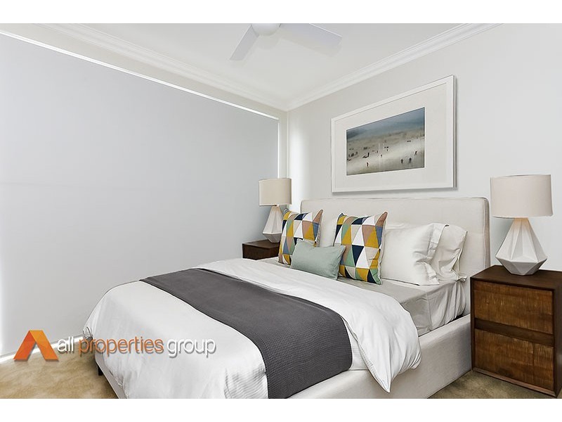 18/370 Pine Mountain Rd, Carindale QLD 4152