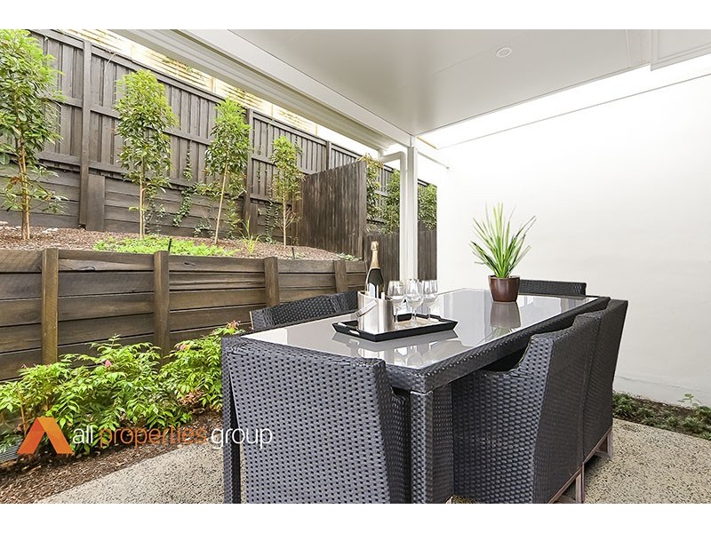 18/370 Pine Mountain Rd, Carindale QLD 4152