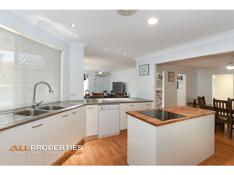 25 Gunee Place, Parkinson QLD 4115