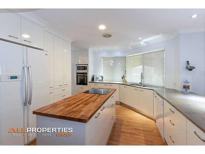 25 Gunee Place, Parkinson QLD 4115