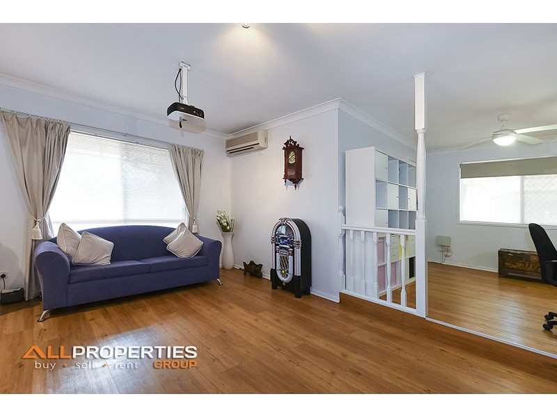 25 Gunee Place, Parkinson QLD 4115