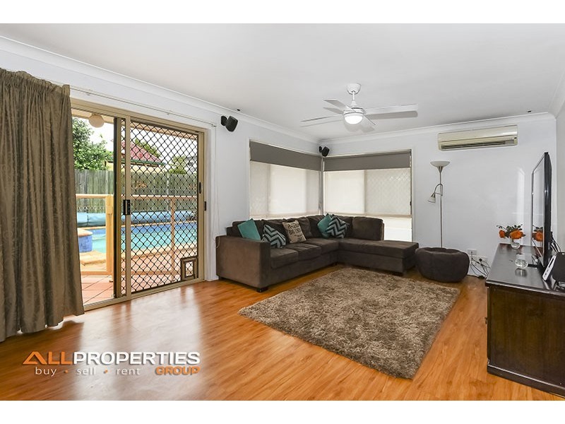 25 Gunee Place, Parkinson QLD 4115