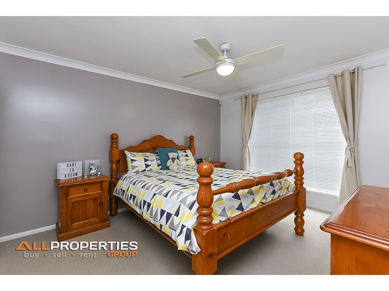 25 Gunee Place, Parkinson QLD 4115