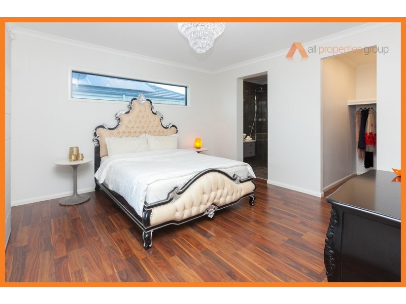 6 Bosewell St, Regents Park QLD 4118