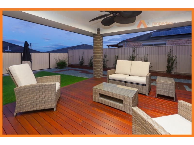 6 Bosewell St, Regents Park QLD 4118