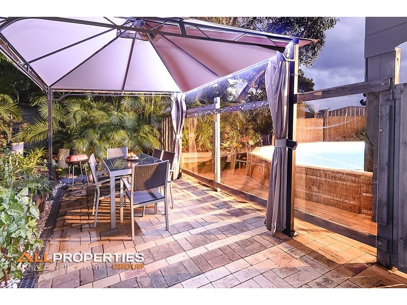 24 HEDERA STREET, Regents Park QLD 4118