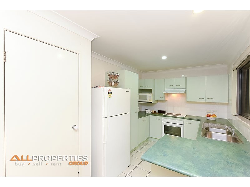 24 HEDERA STREET, Regents Park QLD 4118