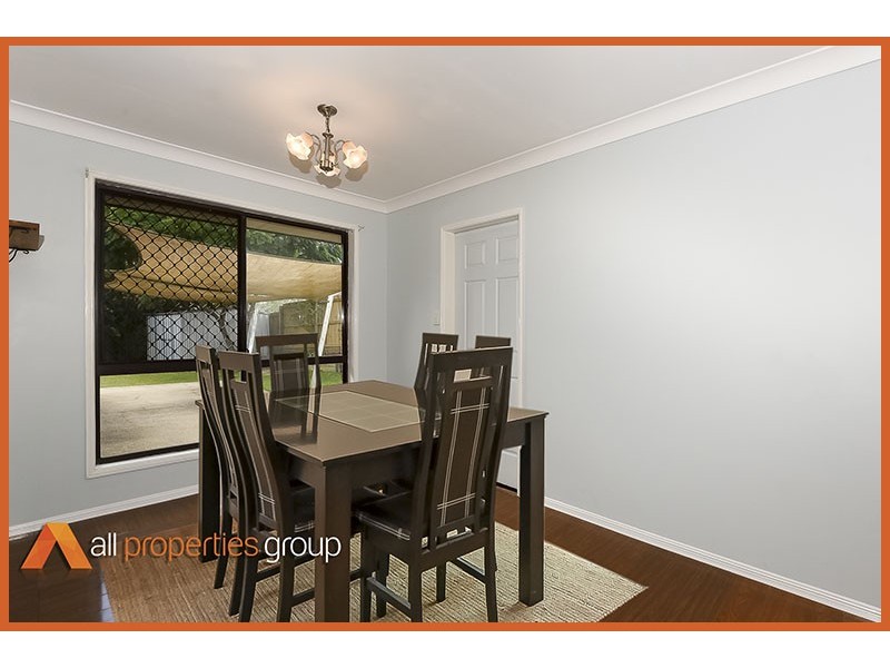 109 LAMBERTH ROAD, Regents Park QLD 4118