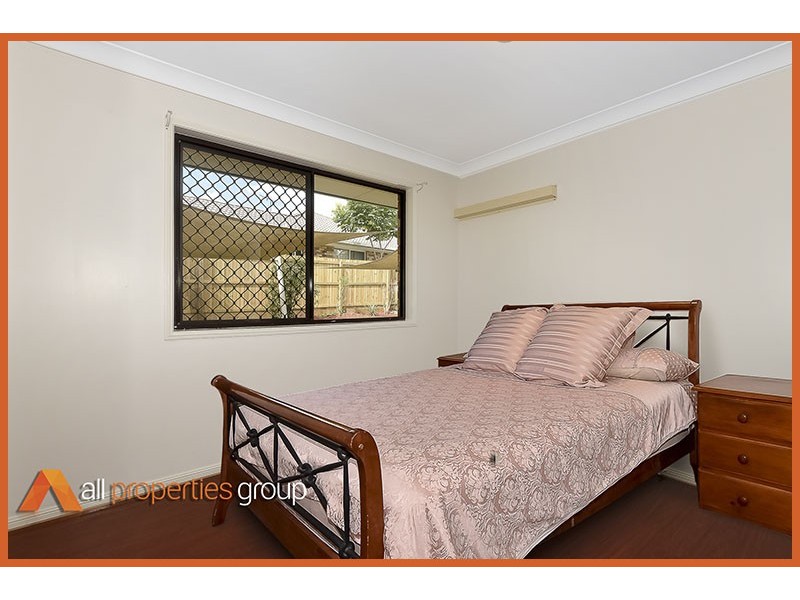 109 LAMBERTH ROAD, Regents Park QLD 4118