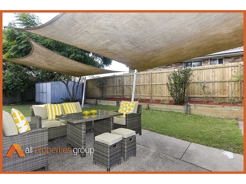 109 LAMBERTH ROAD, Regents Park QLD 4118