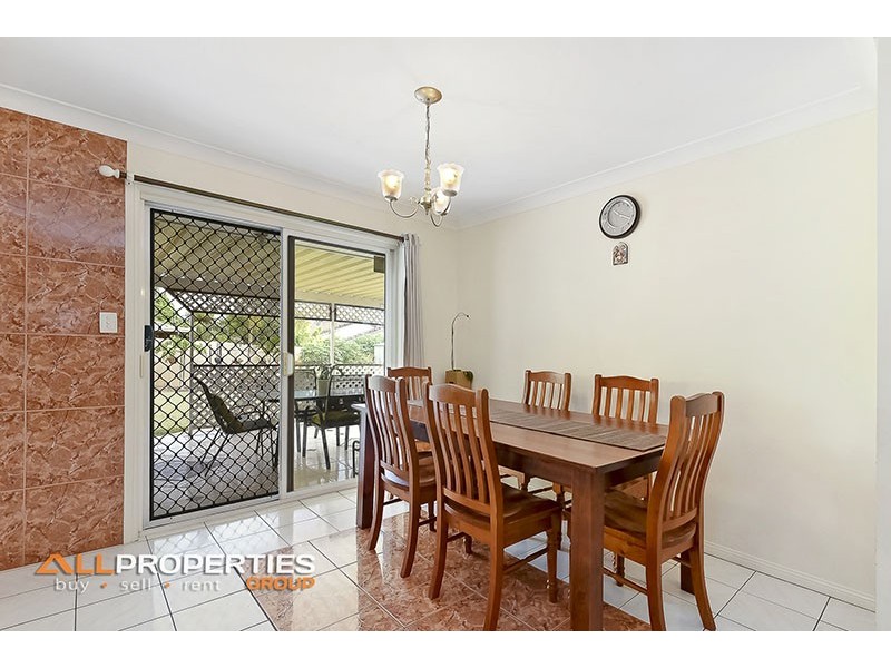 77 BUSHLAND DRIVE, Regents Park QLD 4118