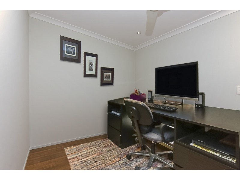 224-230 Stoney Camp Rd, Park Ridge South QLD 4125