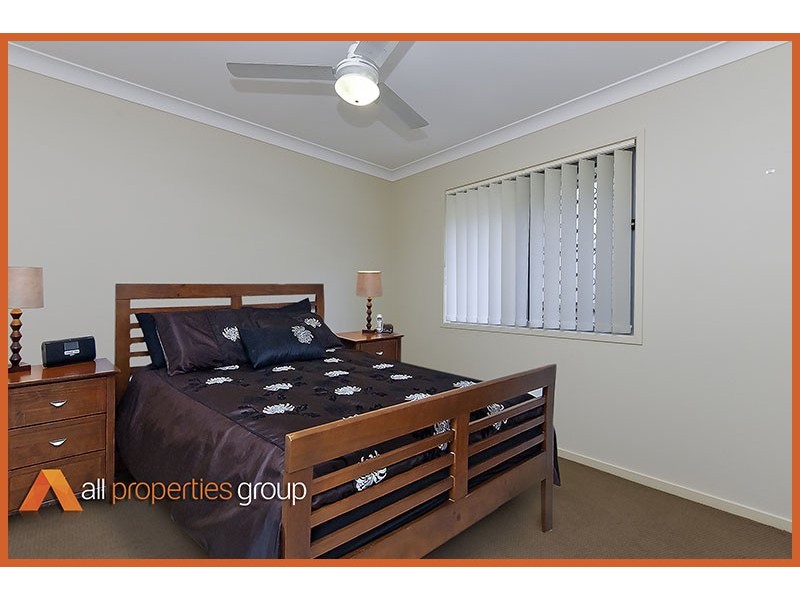 3 Serenity Court, Crestmead QLD 4132