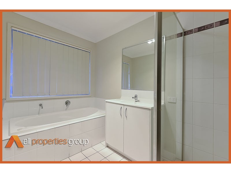 3 Serenity Court, Crestmead QLD 4132
