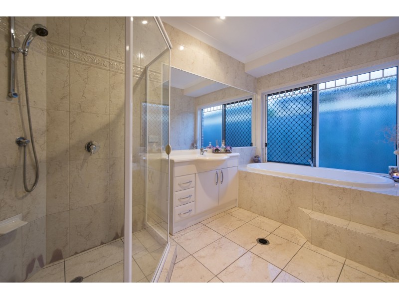 15 LEMA CIRCUIT, Kuraby QLD 4112