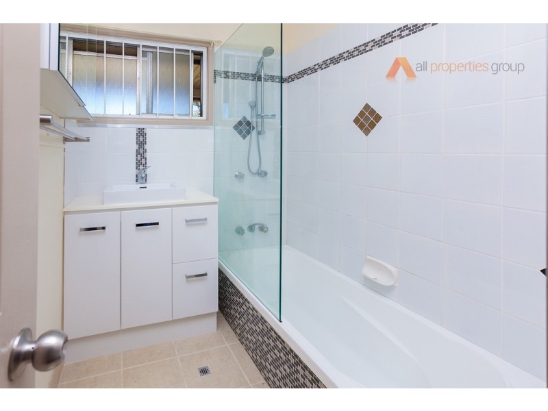 354 Kingston Rd, Slacks Creek QLD 4127