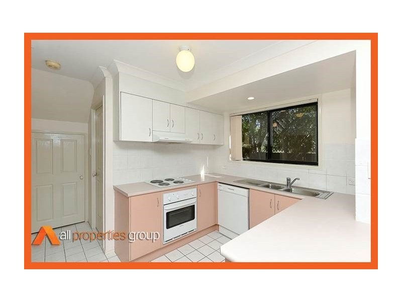 11/160 Chesterfield Crescent, Kuraby QLD 4112