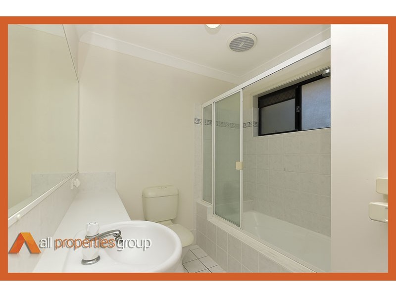 11/160 Chesterfield Crescent, Kuraby QLD 4112