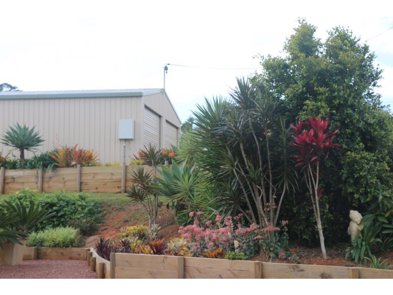 78 Bellview Drive West, Ravenshoe QLD 4888