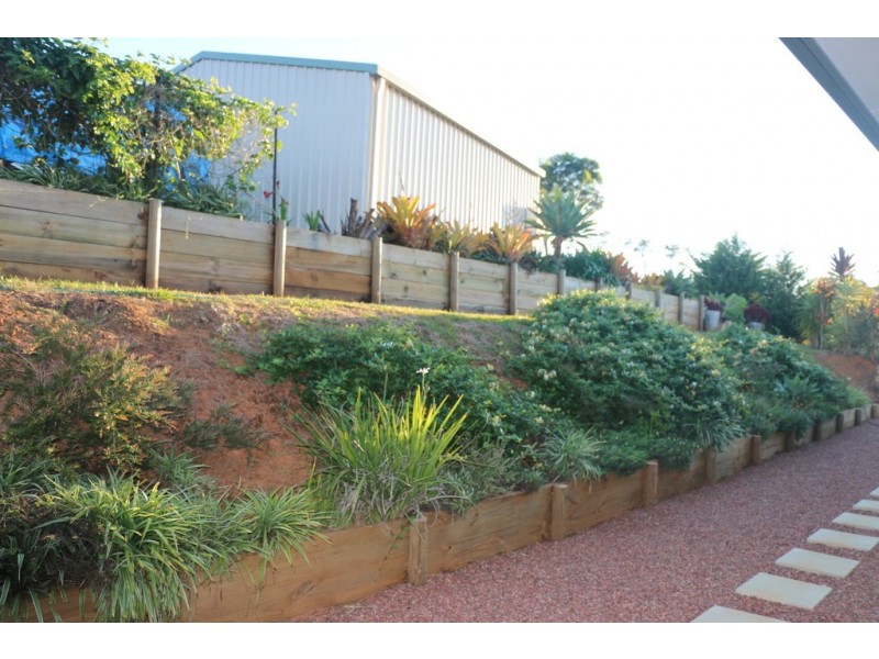 78 Bellview Drive West, Ravenshoe QLD 4888