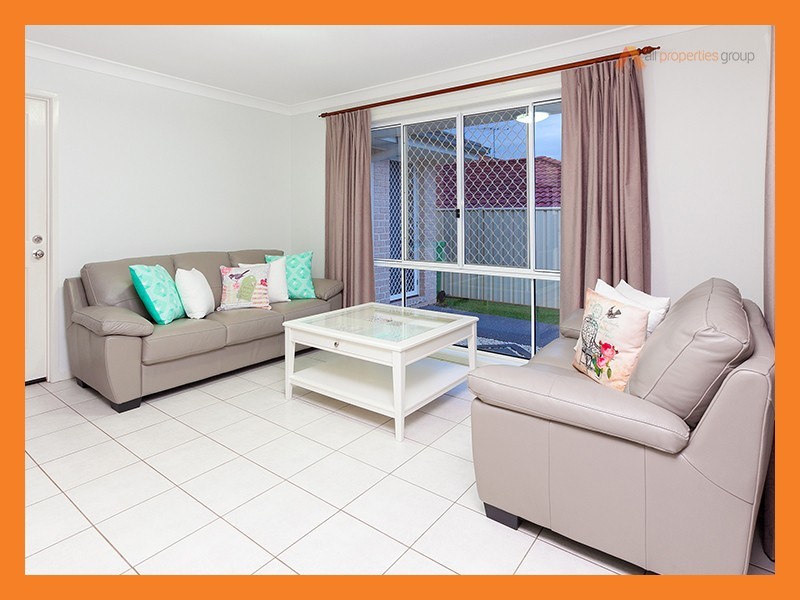 55 Rachel Drive, Crestmead QLD 4132