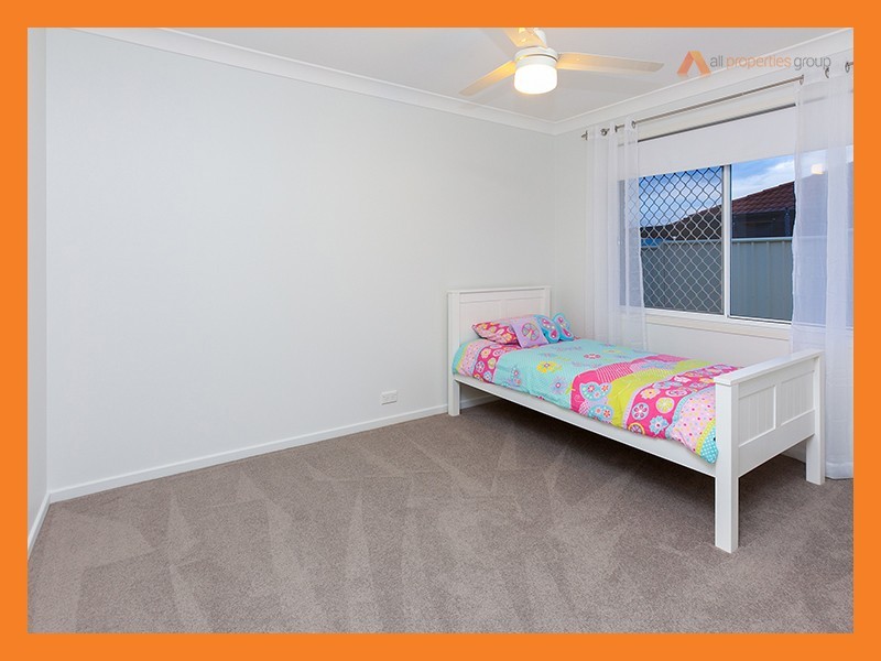 55 Rachel Drive, Crestmead QLD 4132