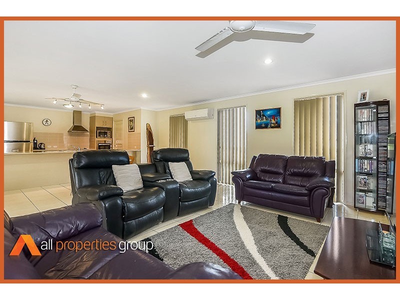 35 Gumview Crescent, Jimboomba QLD 4280