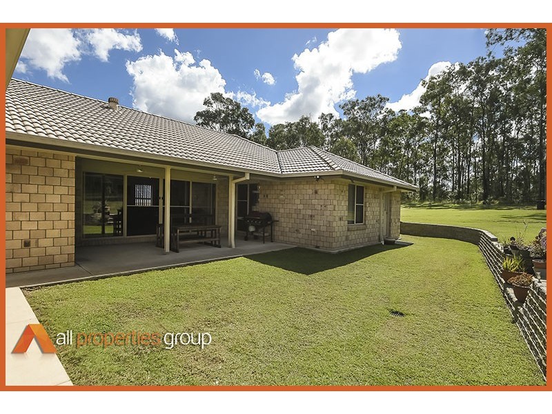 35 Gumview Crescent, Jimboomba QLD 4280