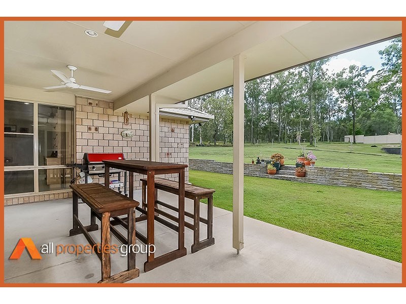 35 Gumview Crescent, Jimboomba QLD 4280