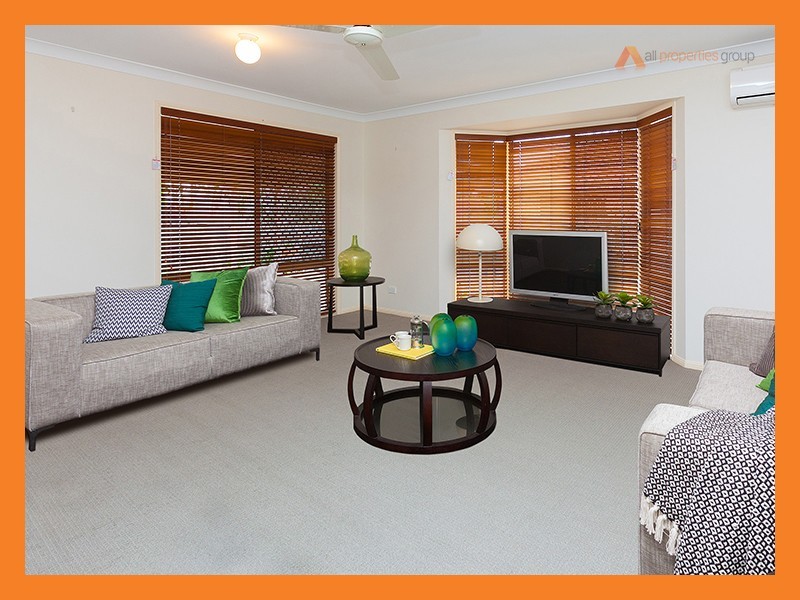 5 McKenzie Place, Forest Lake QLD 4078