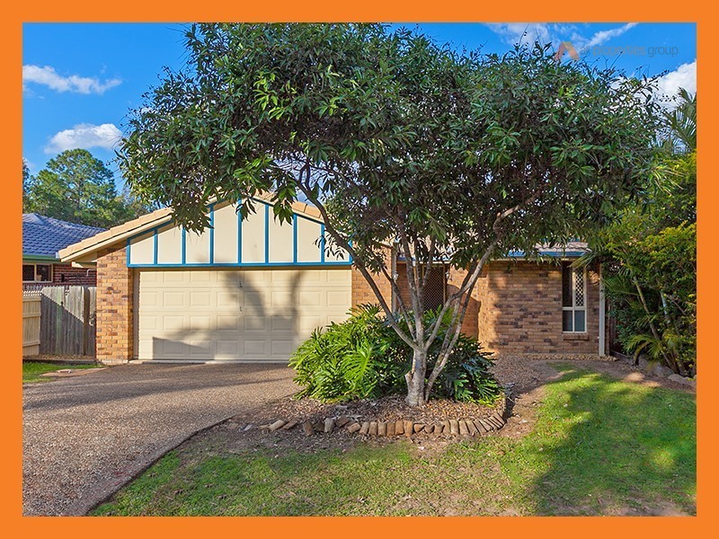 5 McKenzie Place, Forest Lake QLD 4078