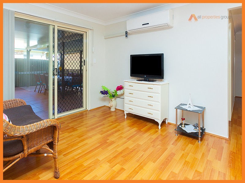 12 Capricorn Avenue, Crestmead QLD 4132