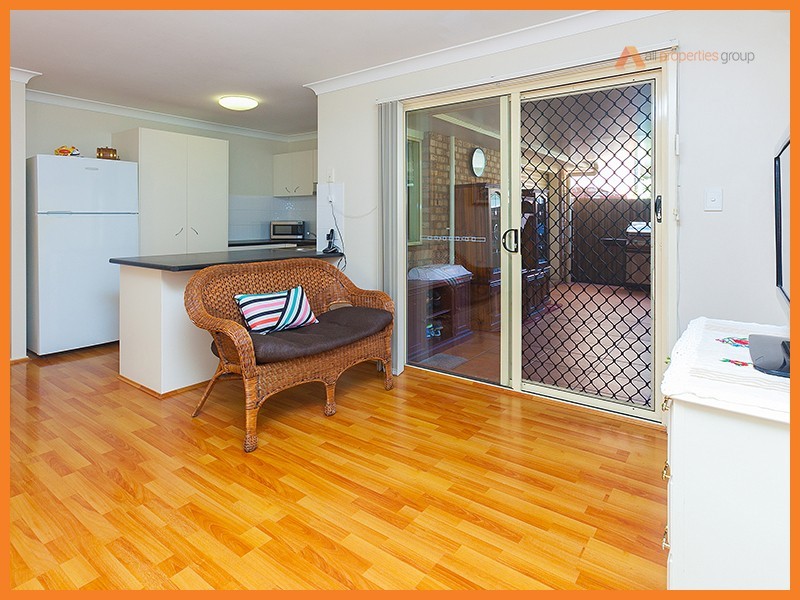 12 Capricorn Avenue, Crestmead QLD 4132