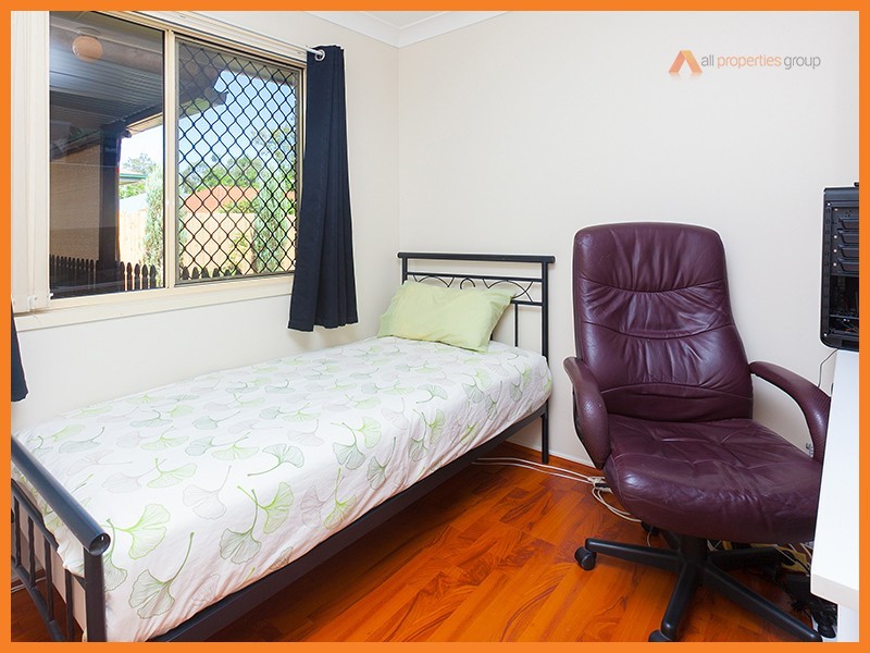 12 Capricorn Avenue, Crestmead QLD 4132