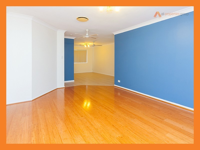 94 Lamberth Road, Regents Park QLD 4118