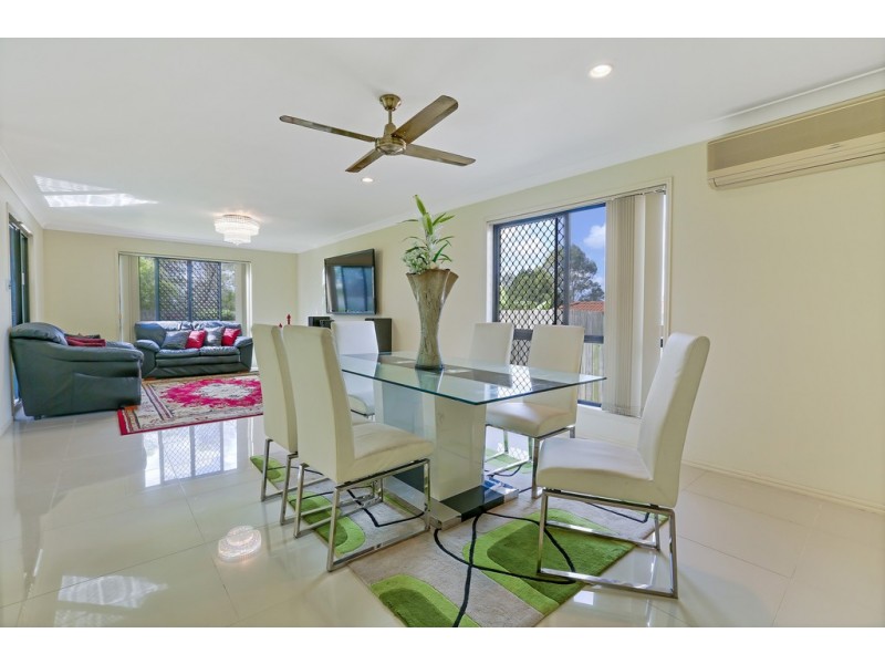 25 Rosemont Court, Underwood QLD 4119