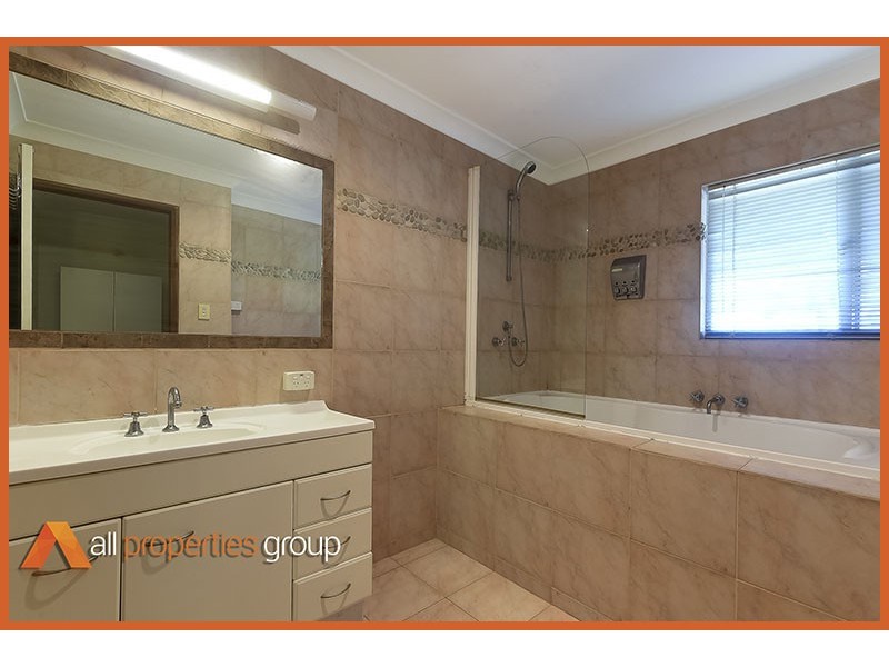 42-52 Twilght Court, Buccan QLD 4207